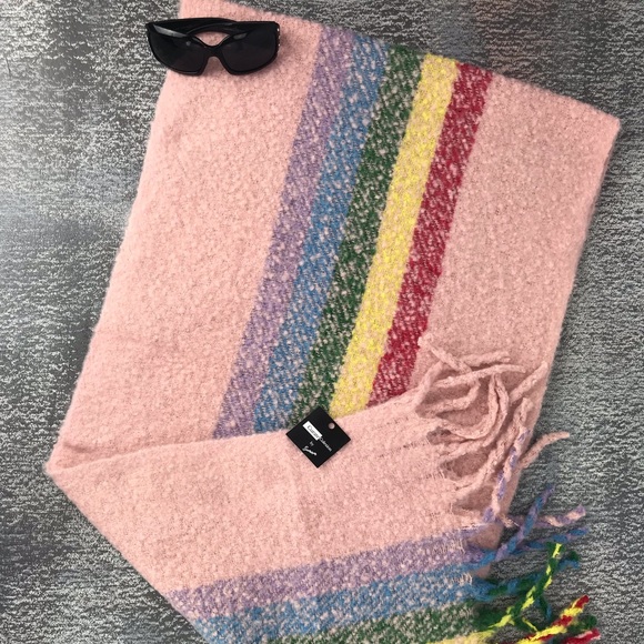 💥NEW💥 Soft Oversized Tassel Hem Scarf - Picture 2 of 8